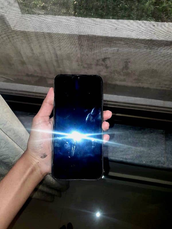 10/10 condition only 1 month use new mobile 1