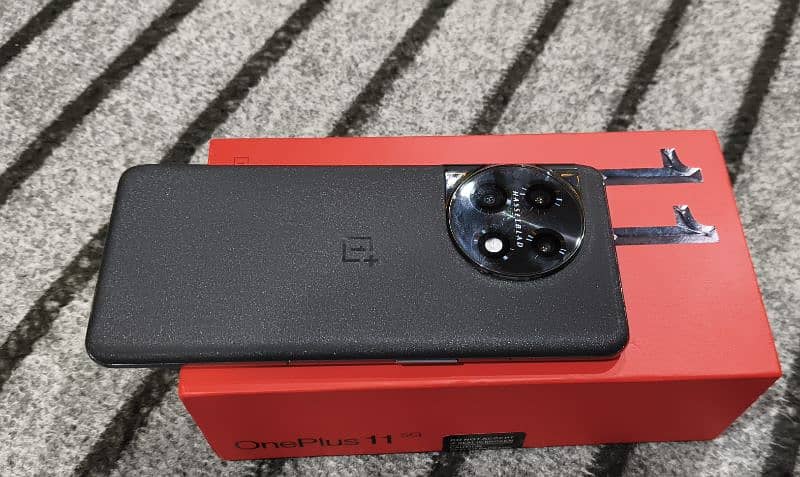 OnePlus 11 5G. Non PTA 16/256. Read Add 0