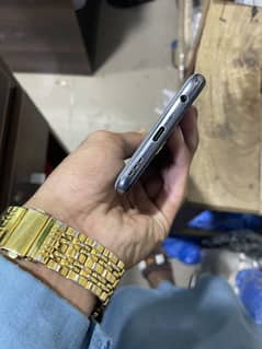 Gt