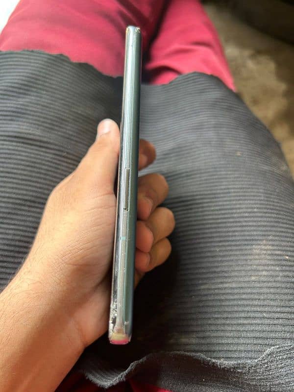 OnePlus 9 pro exchange also possible with same value phone 4