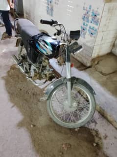 bionic first owner bike he all documents clear 2013
