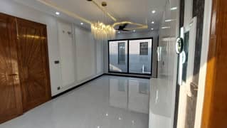 1 kanal house available for rent in lake city