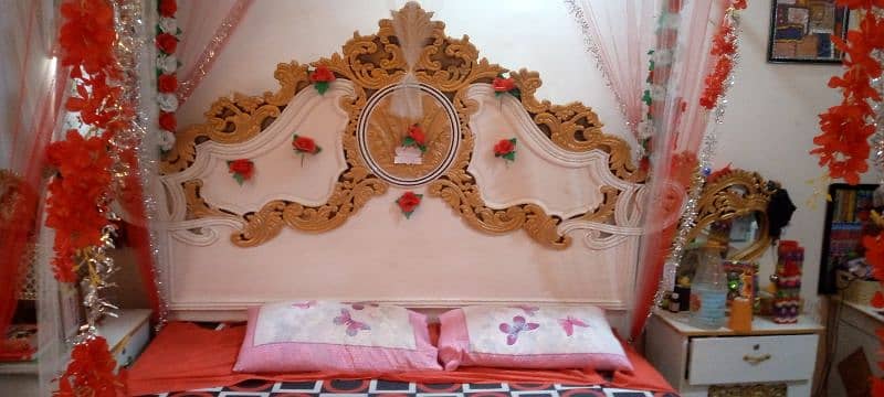 King Double Bed 0