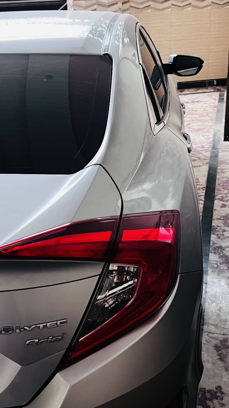 Honda Civic 2018 UG 1