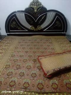 bed or drasing table or Sath 2 side table