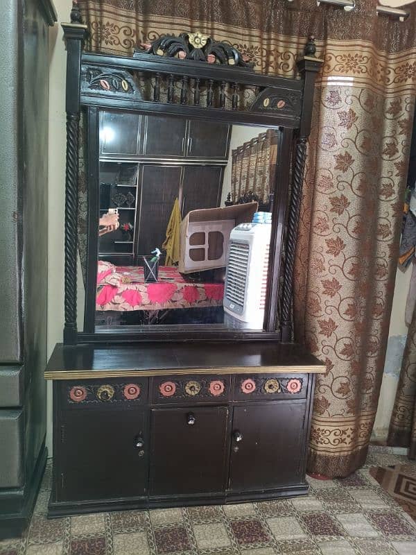 dressing table 5