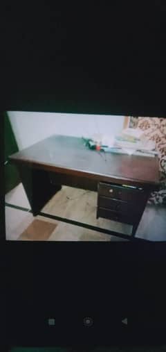 10000 wali table Sirf 8000