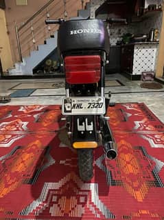 Honda bike 70cc 2014KarachiWhatsApp03477189039