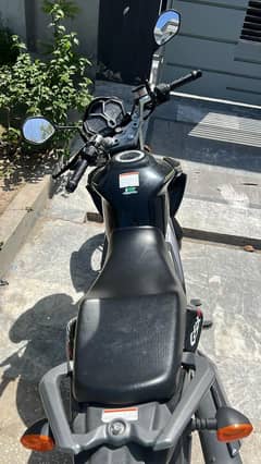 Suzuki GSX 125
