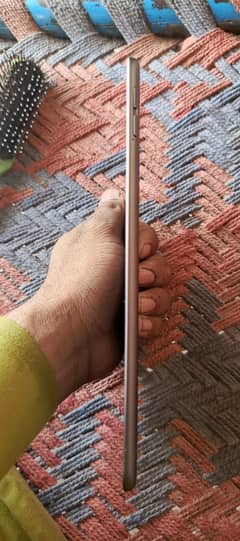 ipad mini 5. . . 64. .