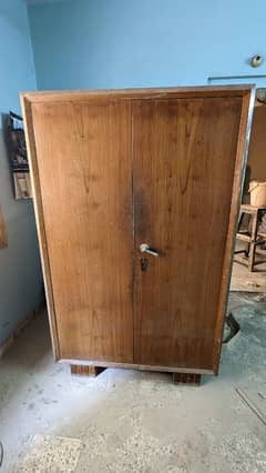 iron almari wardrobe