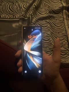SAMSUNG Z-FOLD 4 PTA APPROVED 256gb complete INNER DISPLAY DOT