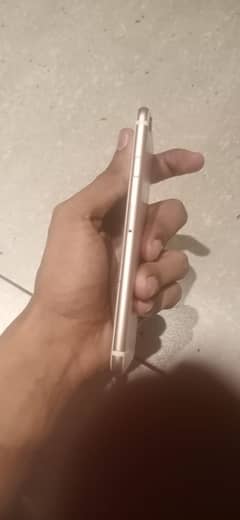 I phone 6s 128 gb good condition non pta WhatsApp per call kara