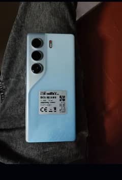 TECNO CAMON 40
