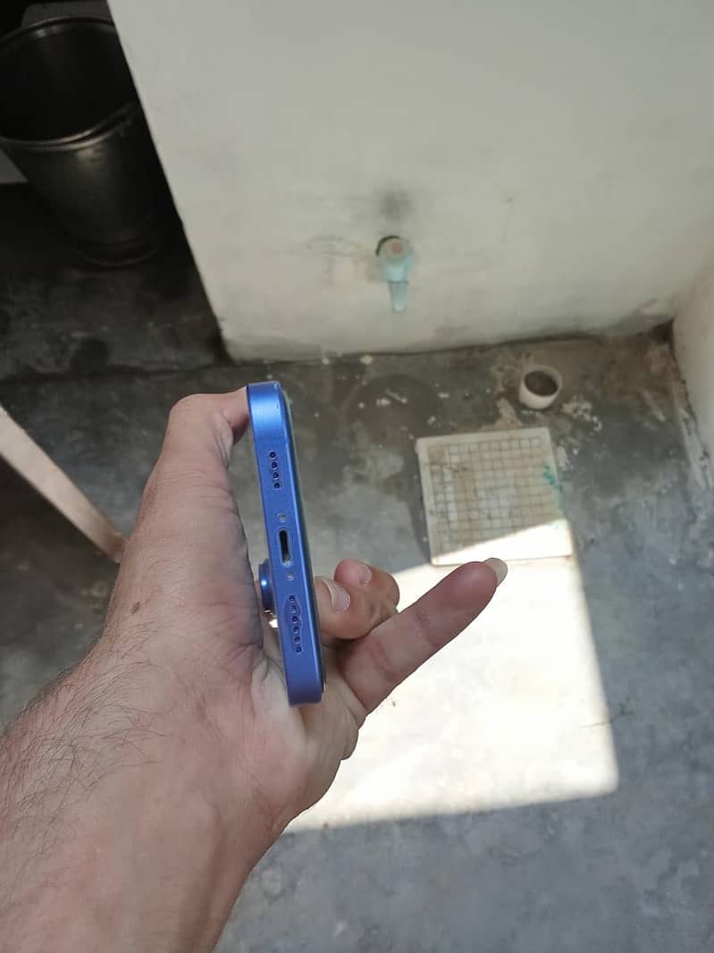 iphone xr cOnverted intO 16 simple 128gB nOn pta. 5