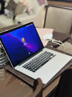 Macbook
