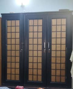 heavy and beautiful 3 door cupboard