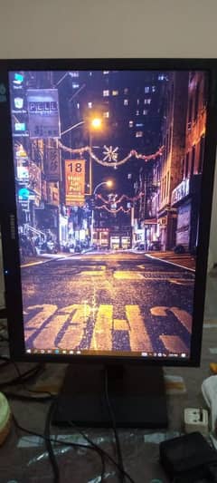 Samsung sync master SA450 led with original Samsung adapter
