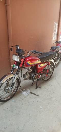 Road prince 2009 model rawalpindi number 0311/1544/759