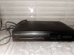 Dish receiver