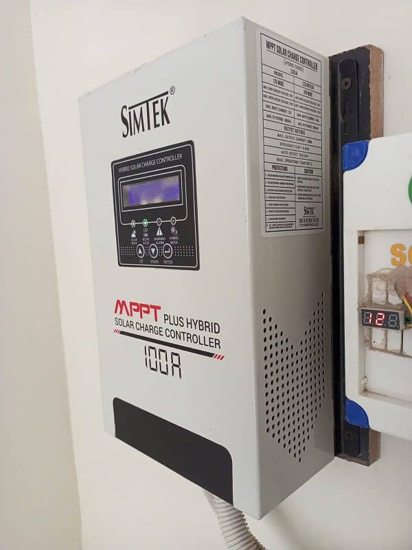 simtek mppt plus hybrid solar charge controller 100 Amp 0