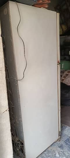 dawlance refrigerator
