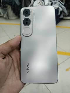 vivo y200