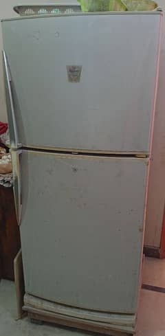 Dawlance Double Door Fridge For sale-Excellent Cooling Rs: 40,000