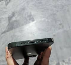 iphone 13 jv 128 gb 10 by 10 condition 86 bettery health orignal phone