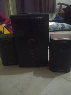 audionic booster with speaker