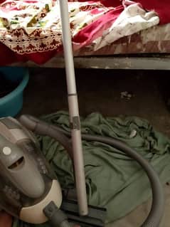 Vacuum cleaner