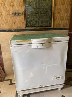 dawlance deep freezer