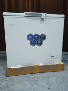 Haier Chest Freezer HDF285INV 10/10 Condition 03012944821