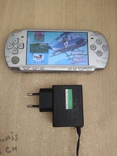 SONY PSP 2004 JAILBREAK 18 GAMES INSTALLED 32GB CARD CHARGER