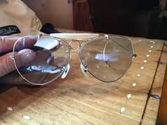 VINTAGE B&L RAY-BAN GREY TONE PHOTOCHROMIC