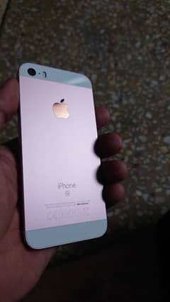 iphone 5se 32gb Pta aprovid 10/10 candition