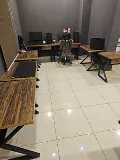 Workstation multiple - walnut top with black steel frame
