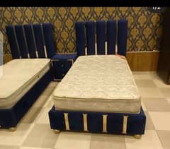 Bed / bed set / king size bed / double bed / poshish bed /side tables