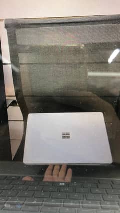 Microsoft Surface Laptop Go Intel®Core i5 10th generation Intel®