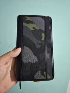 tumi travel wallet