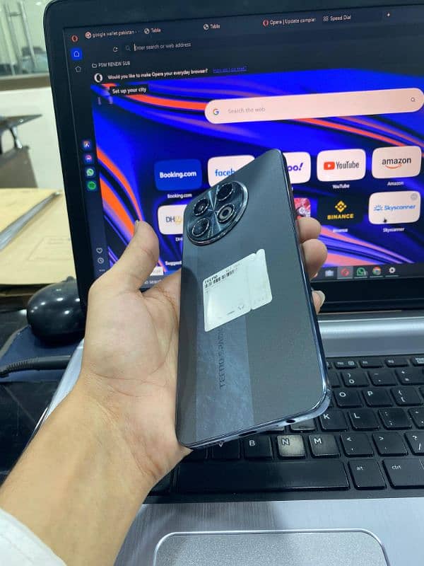 Tecno spark 30 pro with box 3 month use all okay 4
