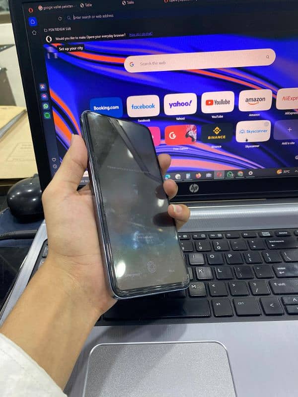Tecno spark 30 pro with box 3 month use all okay 6