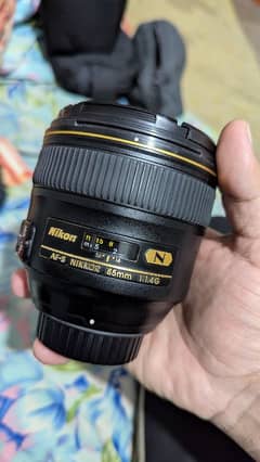 Nikon AF-S NIKKOR 85mm f/1.4G Lens