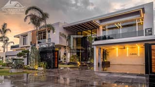 2 KANAL FACING PARK FULLY FURNISHED BUNGALOW WITH SWIMMING POOL AND HOME THEATRE FOR SALE IN PHASE 6.
