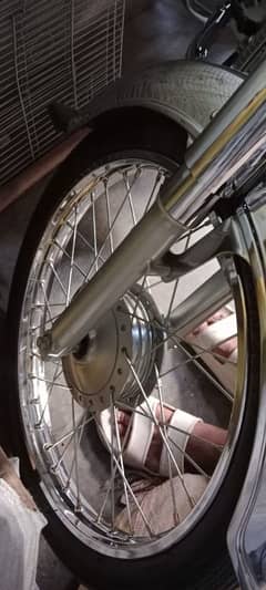 CD 70 new motorcycle