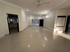 Kanal 3 bed separate gate upper portion DHA 2 Islamabad for rent