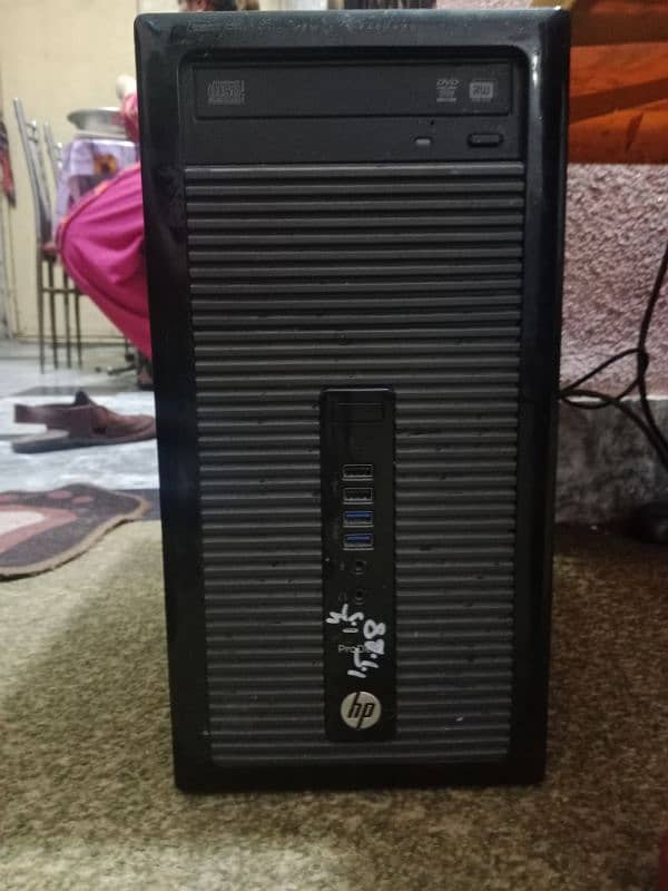 core i3 4 generation computer 2 months used 8