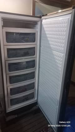 Dawlance freezer Inverter