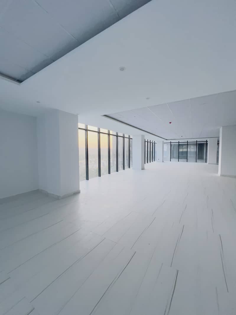 Office Space Available For Any IT Or Software Company 8