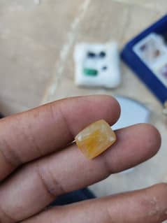 Ceylon yellow sapphire natural phukraj Siri Lankan